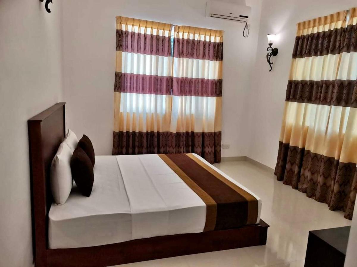 Aradhana Airport Transit Hotel Katunayaka Exteriér fotografie