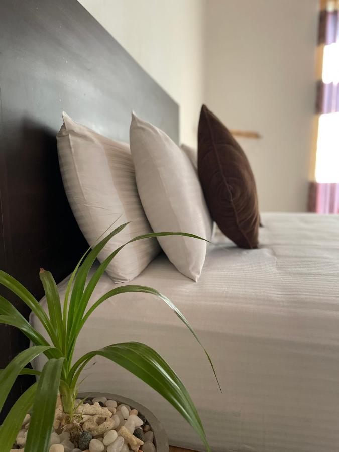 Aradhana Airport Transit Hotel Katunayaka Exteriér fotografie