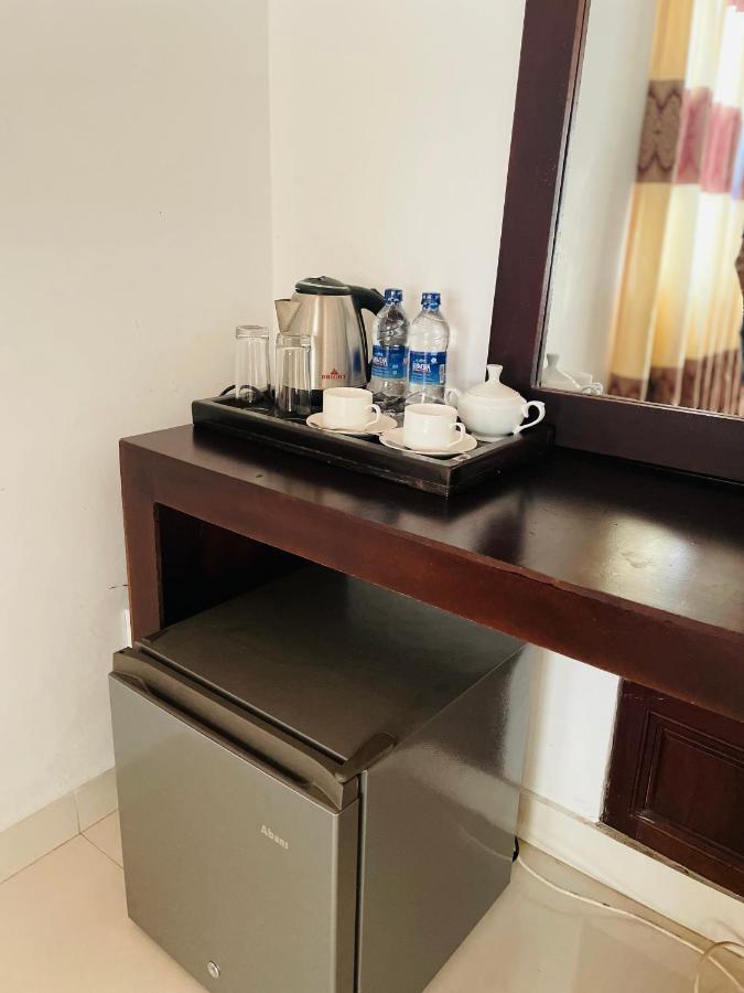 Aradhana Airport Transit Hotel Katunayaka Exteriér fotografie